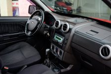 Ford  foto 2