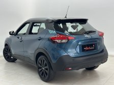 Nissan foto 2