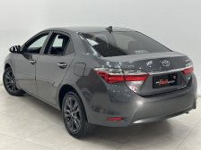 Toyota foto 2