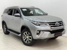 Toyota foto 1