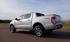 Ford  foto 2