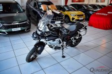 BMW  foto 2