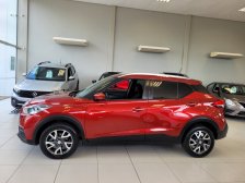 Nissan foto 2