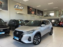 Nissan foto 1