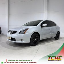 Nissan foto 1