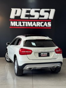 Mercedes-Benz  foto 2