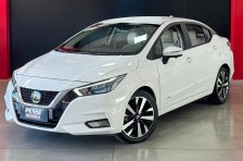 Nissan foto 1