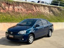 Toyota foto 1