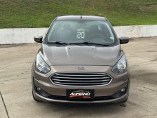 Ford  foto 2