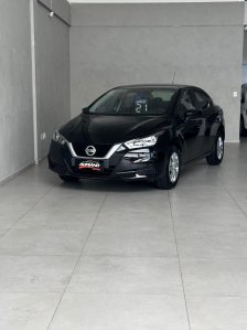 Nissan foto 2