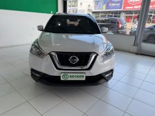 Nissan foto 2