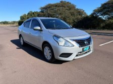 Nissan foto 2