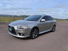 Mitsubishi foto 1