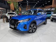 Nissan foto 1