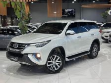 Toyota foto 1